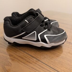 Athletic Works Youth Baseball Cleats Black/White Youth Size US 11